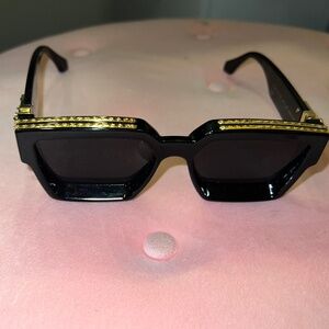 Louis Vuitton Millionaire 1.1 Sunglasses (Black)